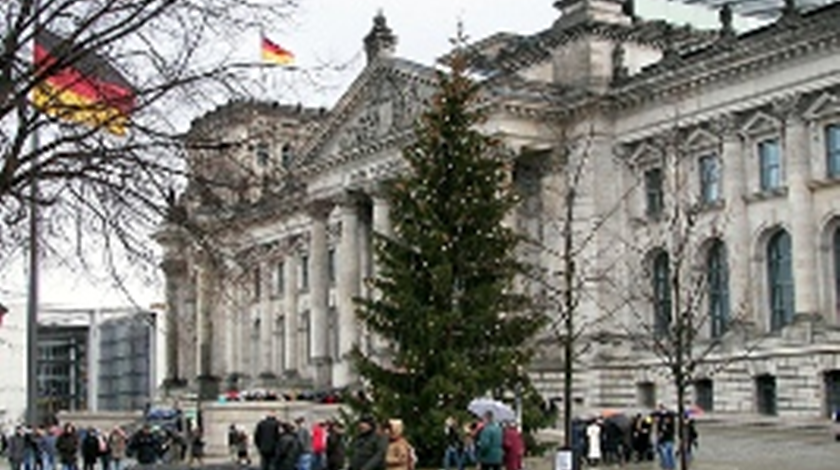 Auszug aus der Antwort von Bundeskanzlerin Dr. Angela Merkel auf den Weihnachtsgruß von Aya-tollah Ghaemmaghami